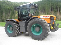 Трактор (б/у) Claas xerion 3300 vc