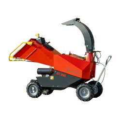Измельчитель веток и сучьев CARRAVAGI BT 290